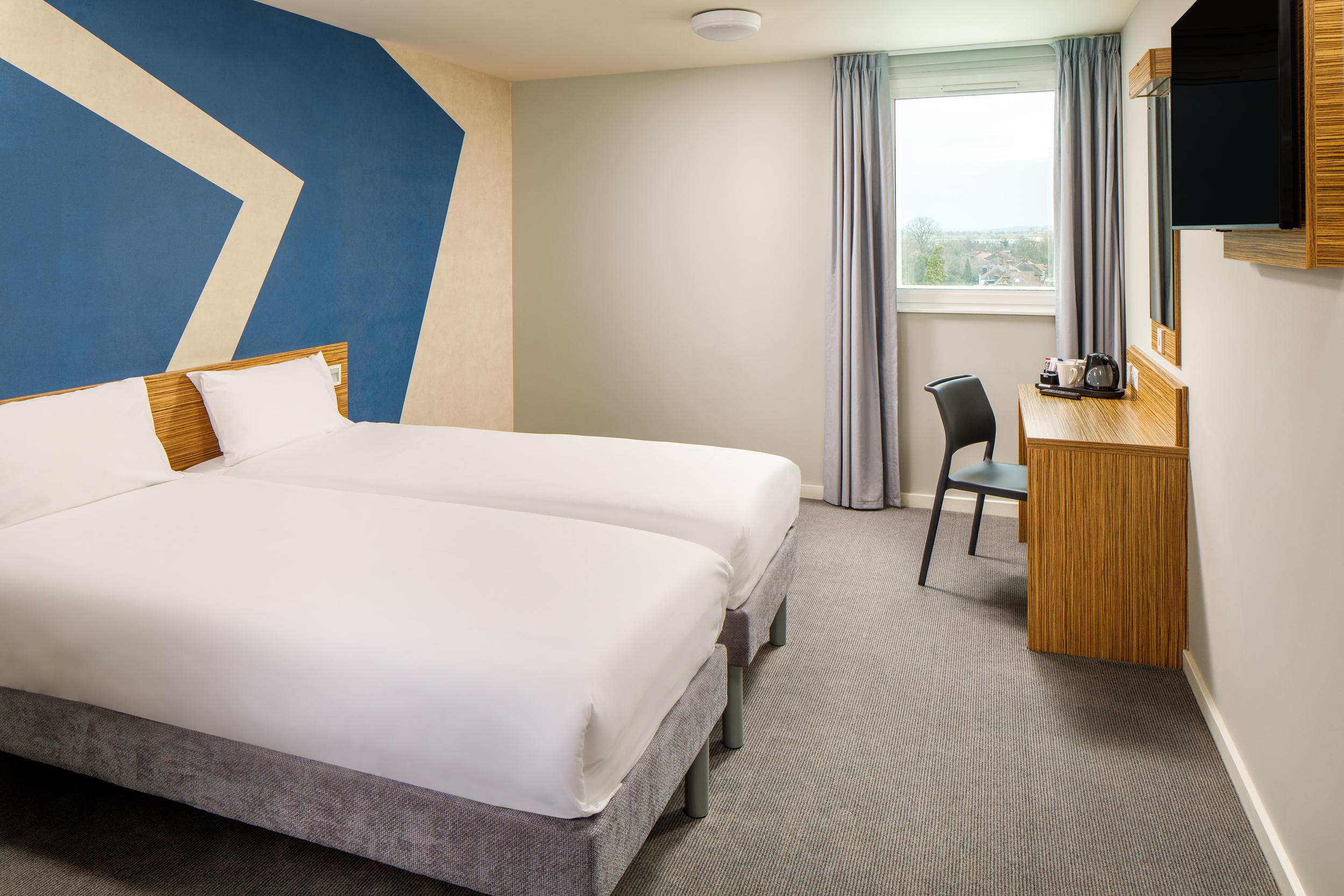 Ibis Budget London Heathrow Central Cranford Eksteriør bilde
