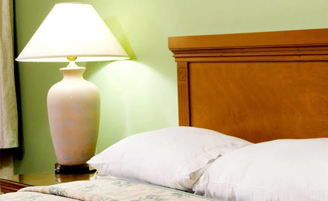 Ibis Budget London Heathrow Central Cranford Eksteriør bilde