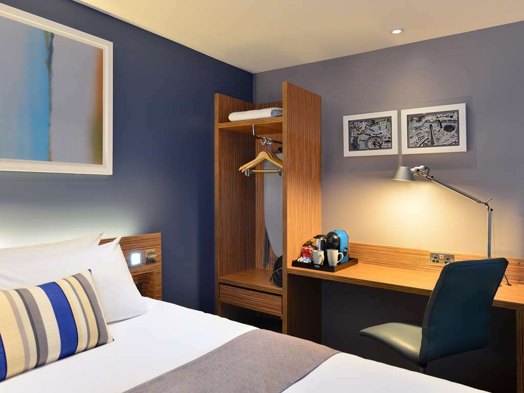 Ibis Budget London Heathrow Central Cranford Rom bilde